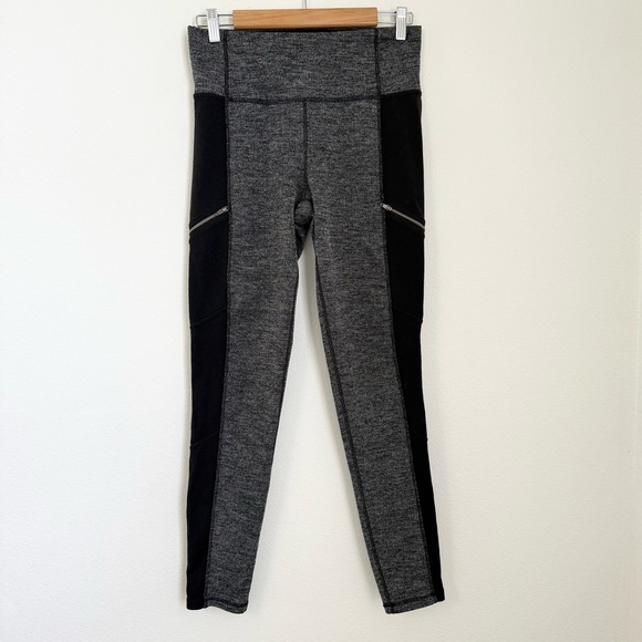 Athleta Herringbone Luxe Metro Drifter Leggings SIZE M Gray Black Pants - Picture 3 of 12